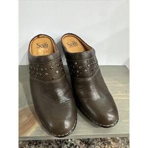 Sofft Women’s Leather Heeled Studded Mules Clogs Shoes Comfort Brown size 9 M